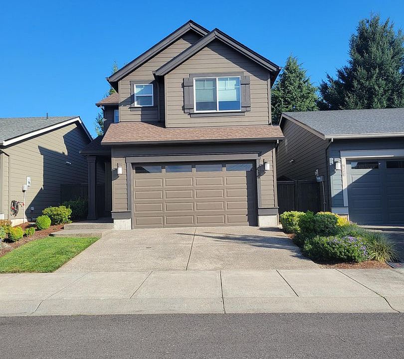 1st image of 6920 NE 67th St