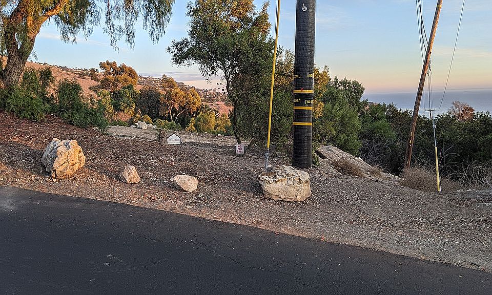 2nd image of 2 Tangerine Rd