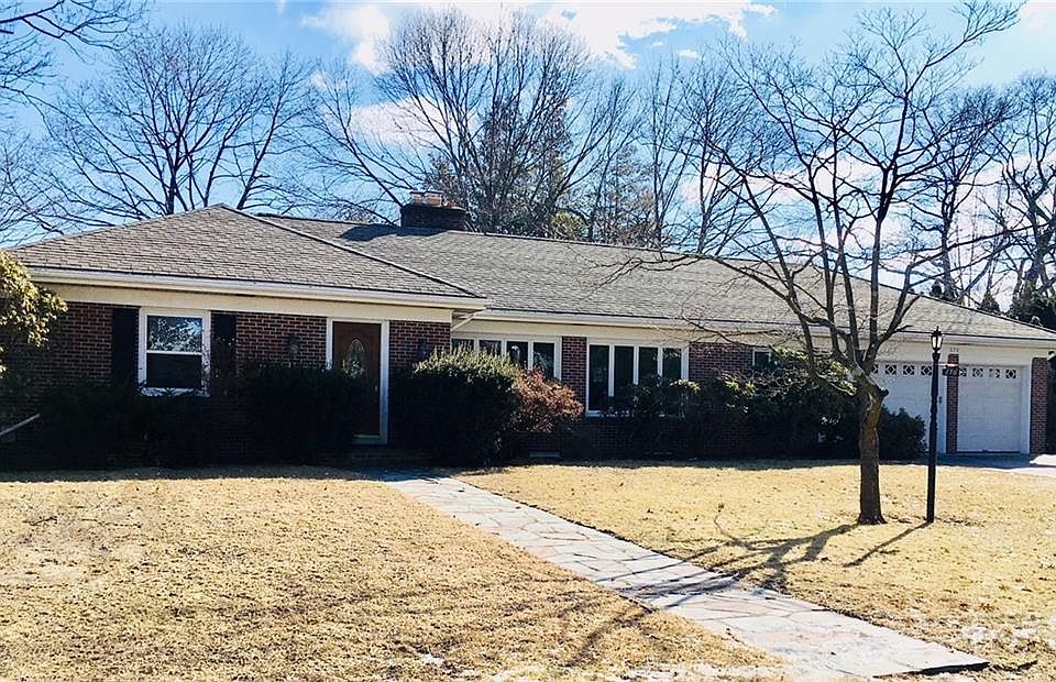 1st image of 270 Squantum Dr