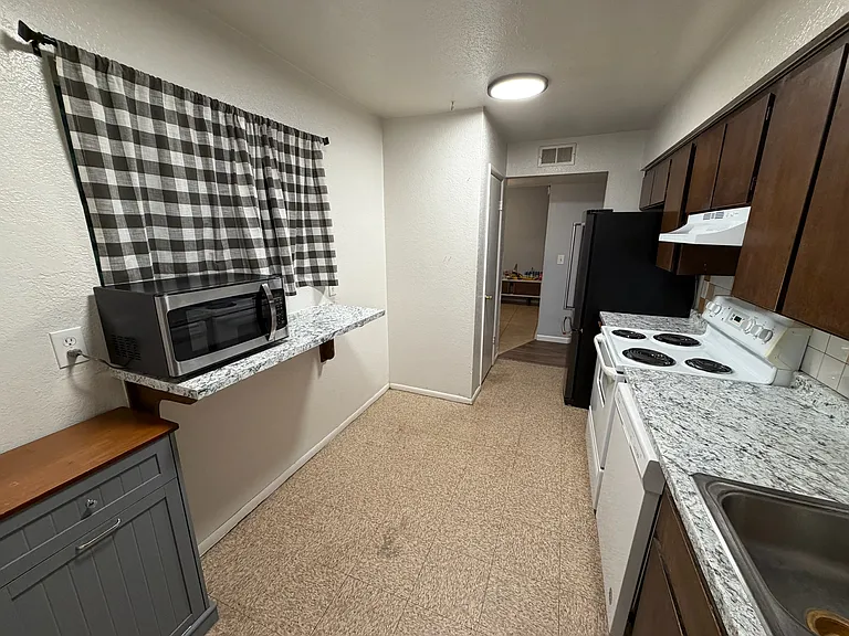 6565 N Snowflake Dr — Photo 9