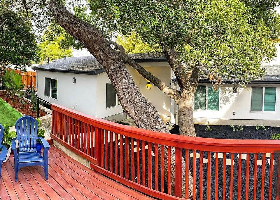 Backyard and Unit Entryway