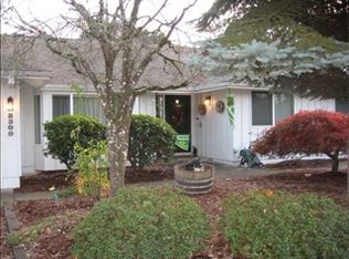 2300 Oakway Ter, Eugene, OR 97401