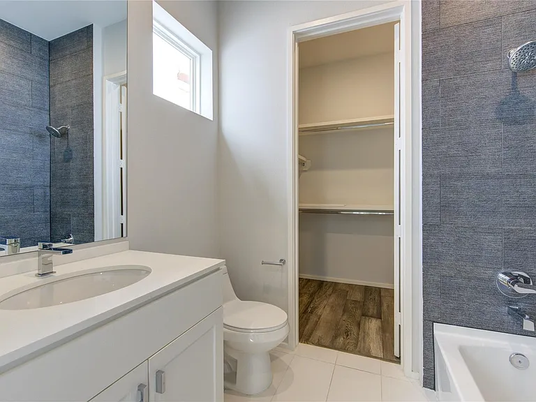 5336 Chandler St — Photo 26