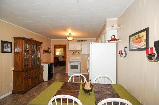 5th image of 4741 Porter Cir