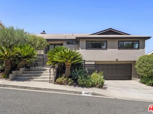 3711 Beverly Ridge Dr, Sherman Oaks, CA 91423