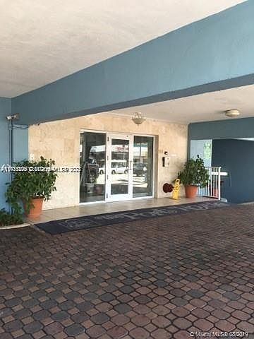 1st image of 6969 Collins Ave APT 610
