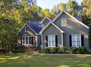 1116 Minnie Dr, Raleigh, NC 27603