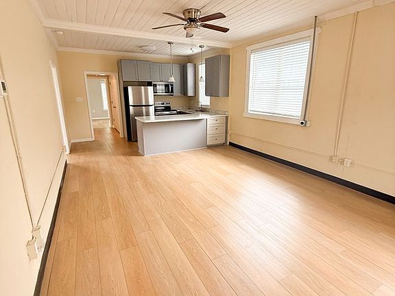 2nd image of 704 Conoley Ave