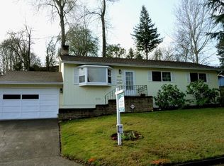 8858 SE Regents Dr, Milwaukie, OR