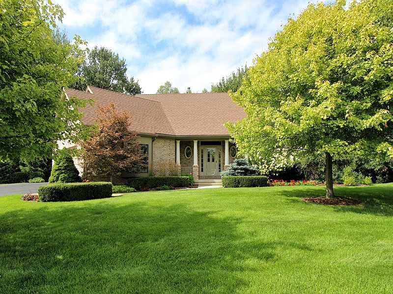 1st image of 4879 N Quail Crest Dr SE