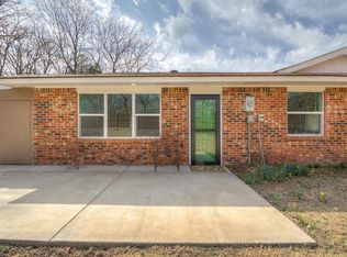 9925 Aztec Dr, Norman, OK 73026