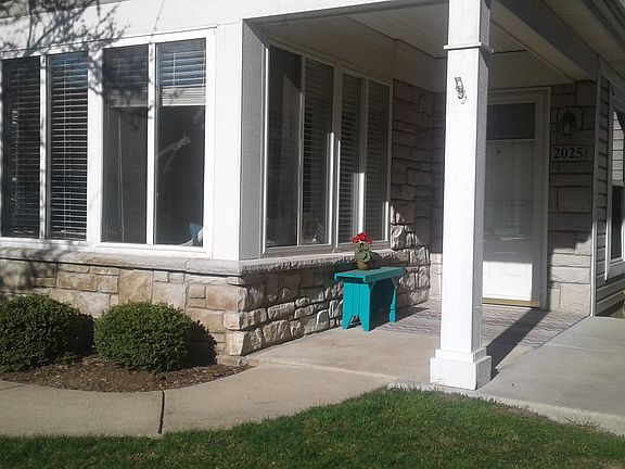 Covered porch