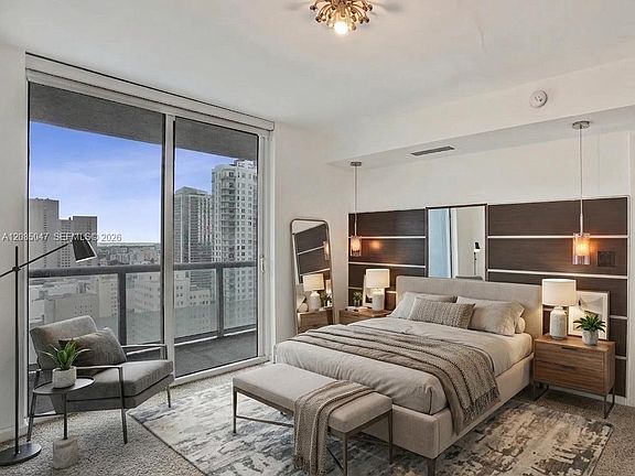 2nd image of 50 Biscayne Blvd APT 2801