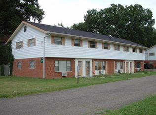 1389 W Galbraith Rd #B, Cincinnati, OH 45231