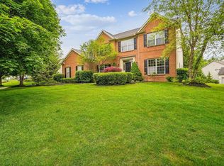2000 Pine Hills Dr, Pataskala, OH