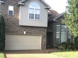5542 Oak Chase Dr, Antioch, TN 37013