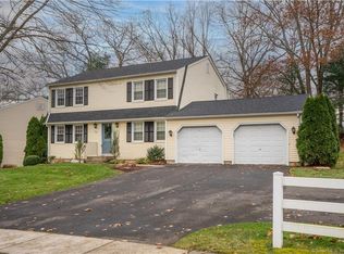 46 Addison Pond Rd #46, Glastonbury, CT 06033