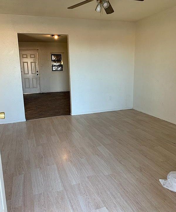 2nd image of 606 S Wyoming Ave #B