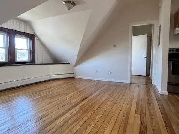 12 Noxon St APT 3, Poughkeepsie, NY 12601