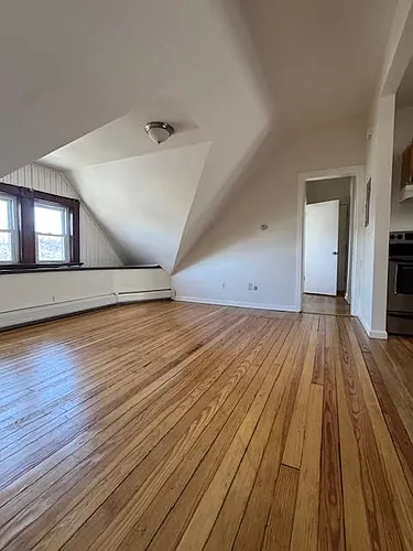 12 Noxon St #3 Photo 1
