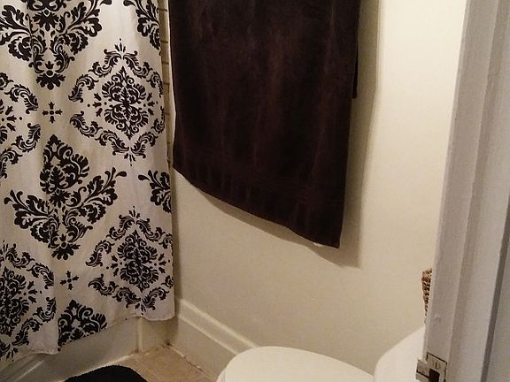 5th image of 843 Western Ave #11309953