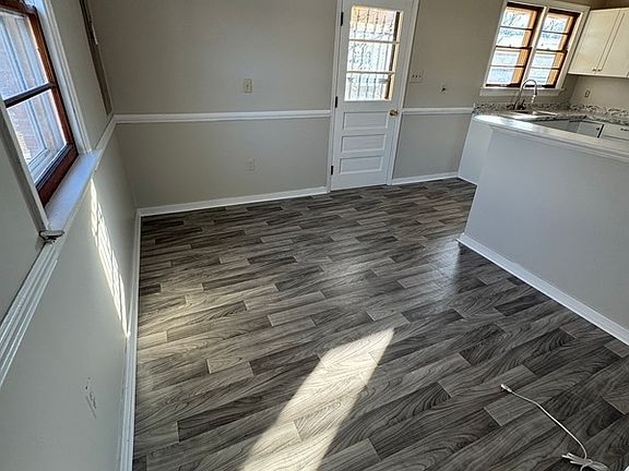 3rd image of 5753 Ullswater Ave