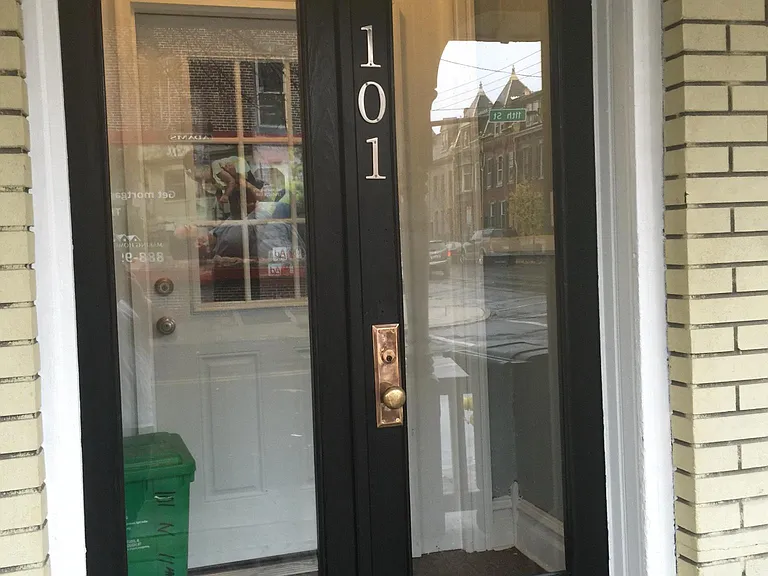 101 N 11th St #4 — Photo 14