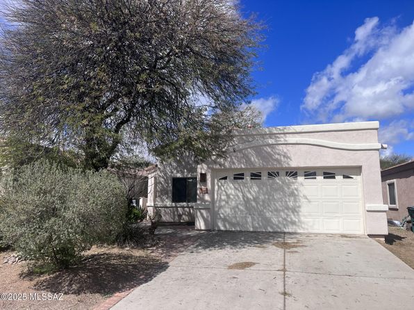 241 E Corte Rancho Encanto