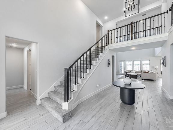 3rd image of 5722 Logan Ridge Ln