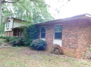 1190 Farmer Rd, Denton, NC 27239