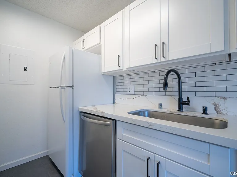 91-1129 Mikohu St #25U — Photo 12