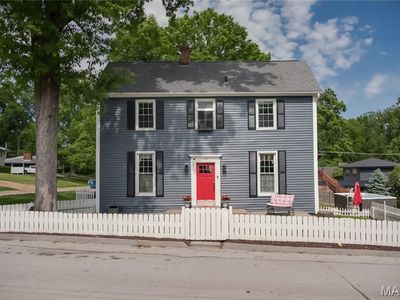 512 Ziercher St, Saint Louis, MO, 63132