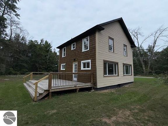 3rd image of 7255 S Forman Rd