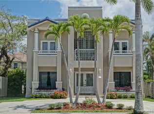 920 Tyler St, Hollywood, FL 33019