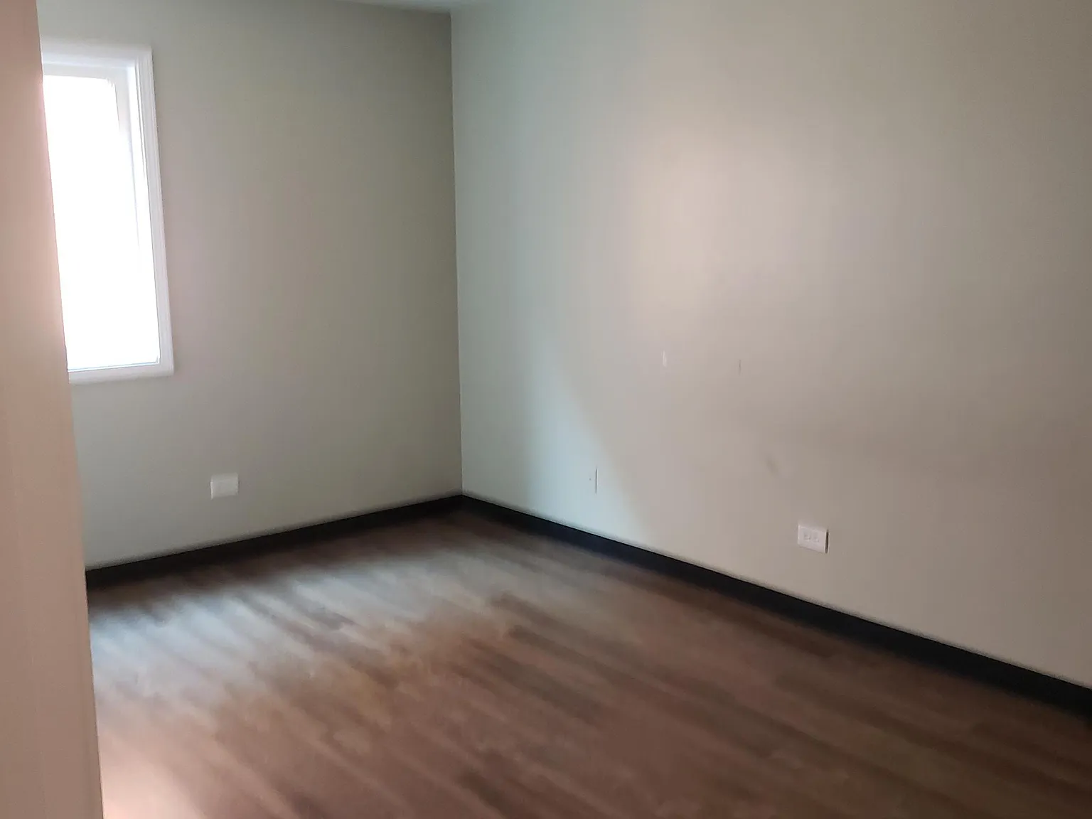 2 bed, 950 sqft, $1,700 — Photo 3