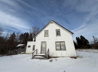 26 Shore Rd, Perry, ME 04667