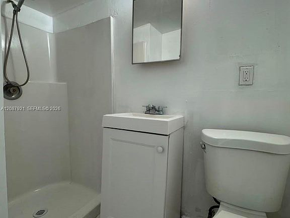 5th image of 25 SW 10th St #11