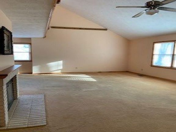 5th image of 225 Forest Springs Dr