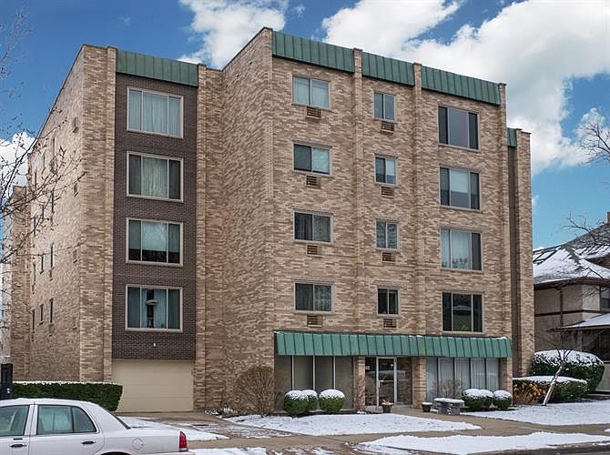 1st image of 224 S Oak Park Ave APT 2E