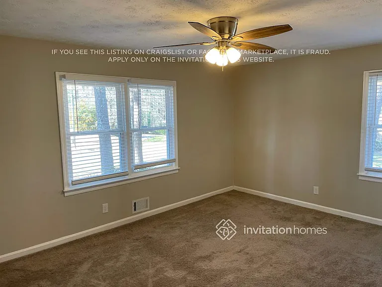 921 Walnut Cir SW — Photo 13