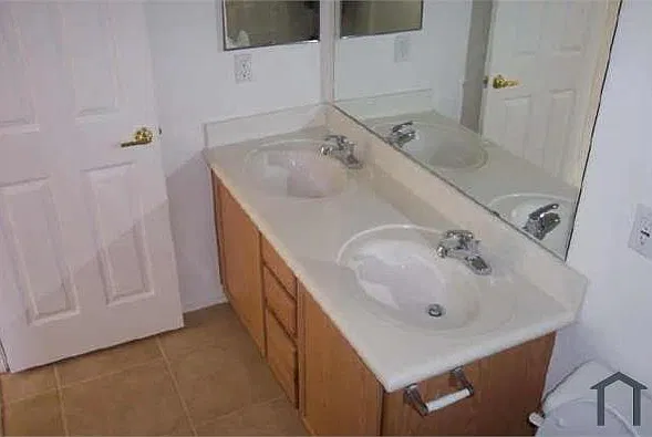 4 bed, 1753 sqft, $2,690 — Photo 4