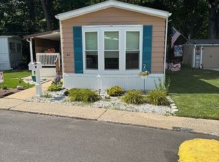 23 South Dr, Hightstown, NJ 08520