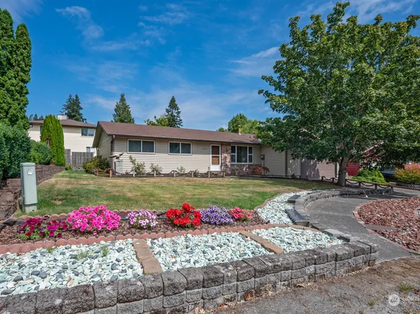 10723 28th Avenue NE, Seattle, WA 98125