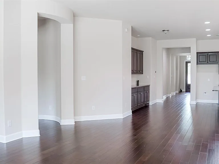 184 Fort Cobb Way — Photo 4