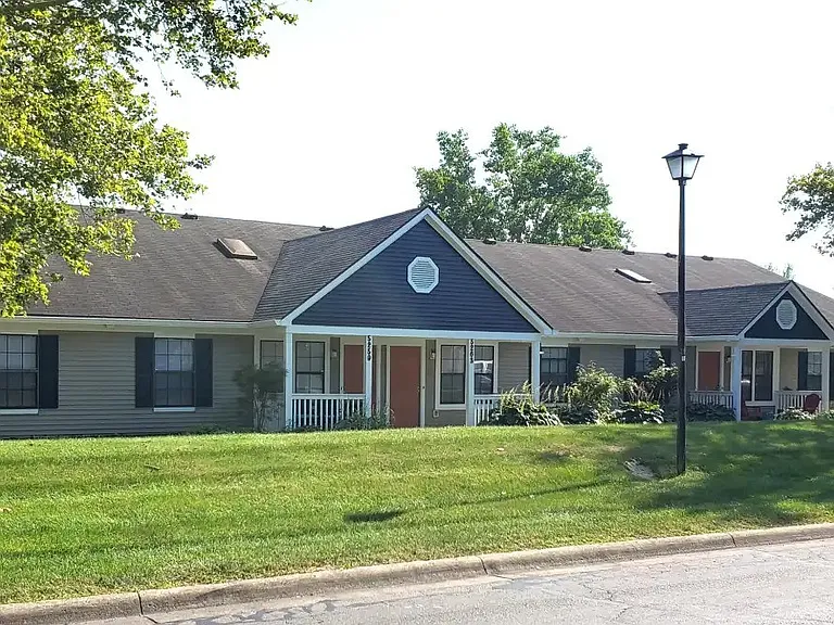 Oak Run Apartments — Photo 6