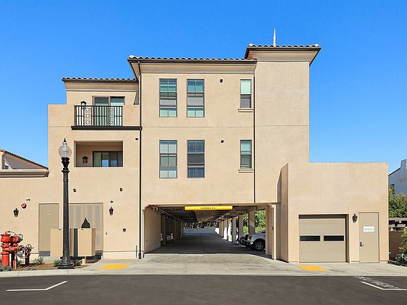 3rd image of 8951 Monte Vista Ave APT 202