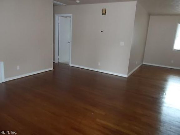3rd image of 1222 Darren Dr