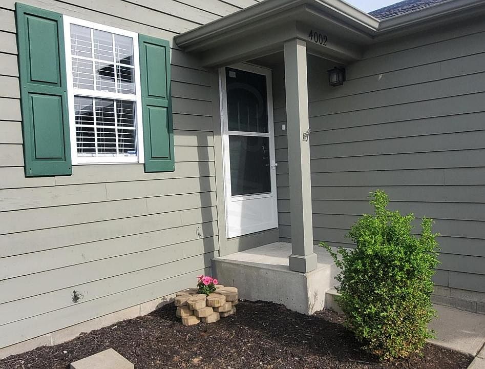1st image of 4002 Parkcove Dr #14D