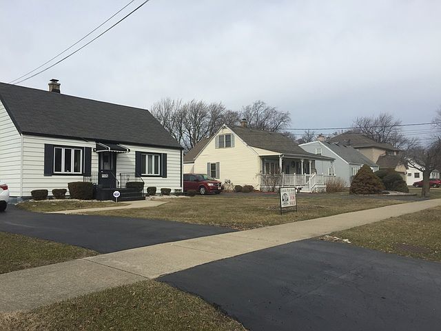 1st image of 9426 Sayre Ave