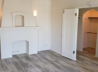 60 Argonne Ave #9, Long Beach, CA 90803
